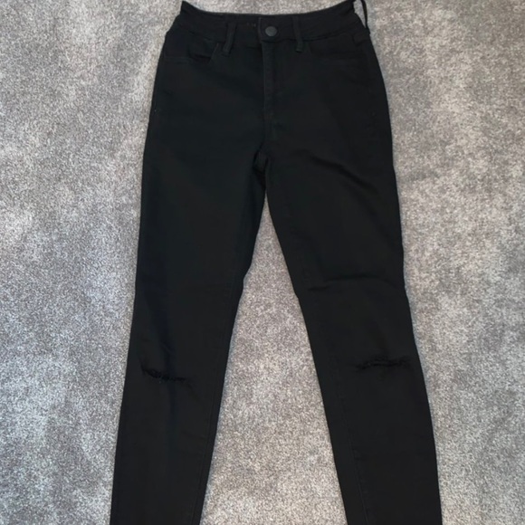 Black American eagle jeans